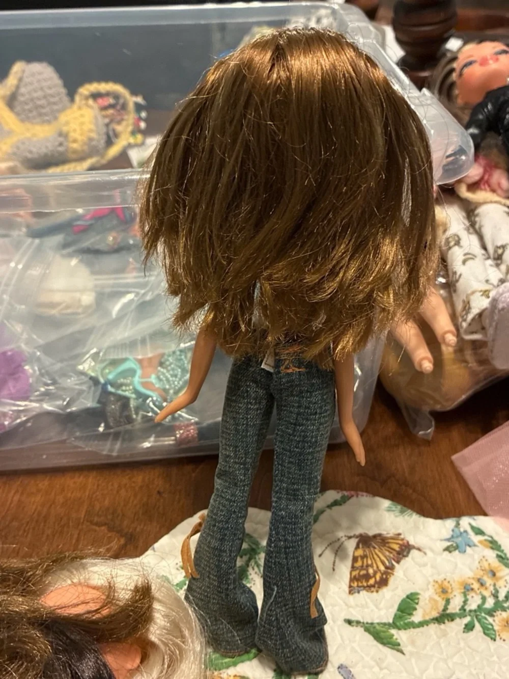 Bratz doll 100% jeans